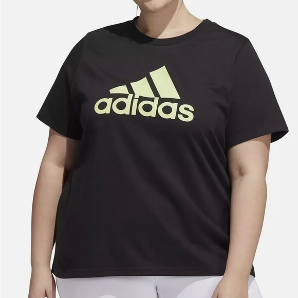 ADIDAS Women's 3X Black Crewneck T-shirt - Picture 1 of 4